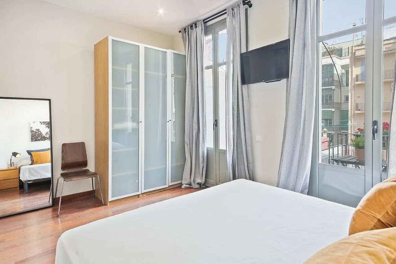 My Space Barcelona - Newly Renovated Apartment In Gracia For Families And Executives 0*,  Espagne
